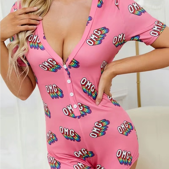 PJ ROMPER 🌈❤️😻 - Picture 1 of 9